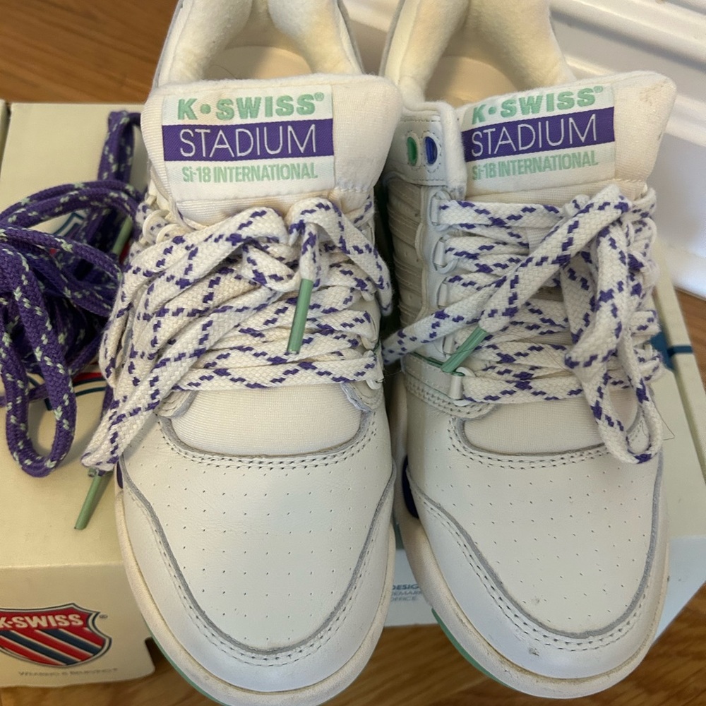 RARE K-Swiss Stadium White and Purple Sneakers. Worn once size 5 men's